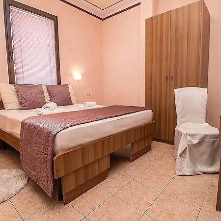Villa Rose Rovinj Buitenkant foto