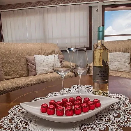 Villa Rose Rovinj Buitenkant foto