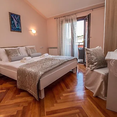 Villa Rose Rovinj Buitenkant foto