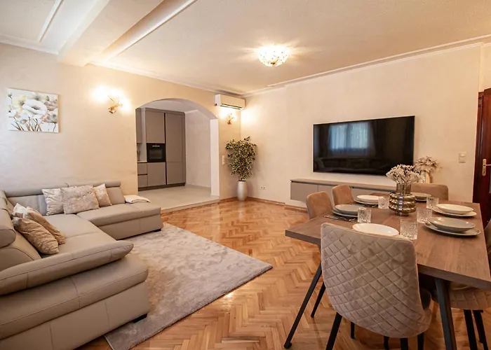 Villa Rose