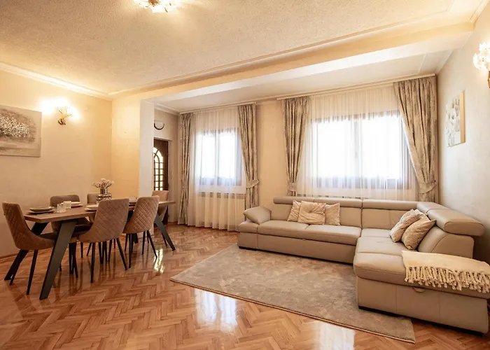Villa Rose